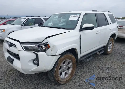 2022 Toyota 4Runner Sr5 z USA, uszkodzony, nr VIN JTEMU5JR2N6053461